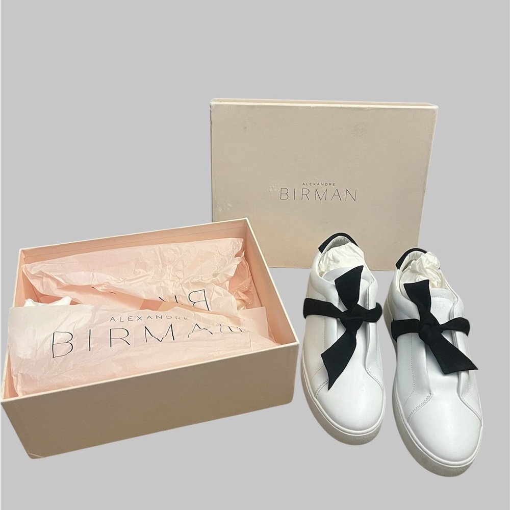 Alexandre Birman White Sneakers with Black Accents